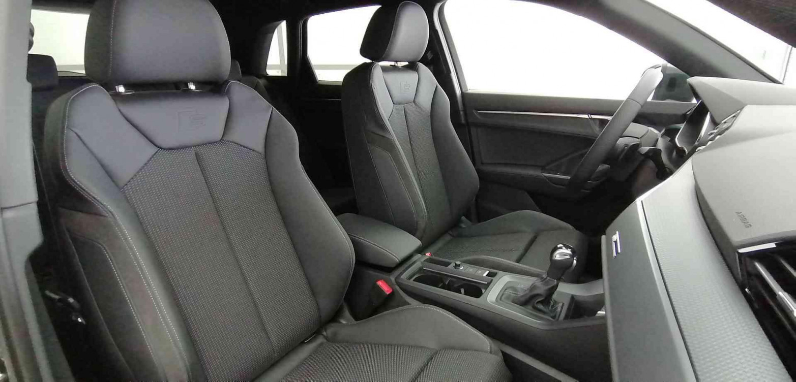 Acheter Audi Q3 Q3 45 TFSIe 245 ch S tronic 6 S line 5p occasion dans les concessions du Groupe Faurie
