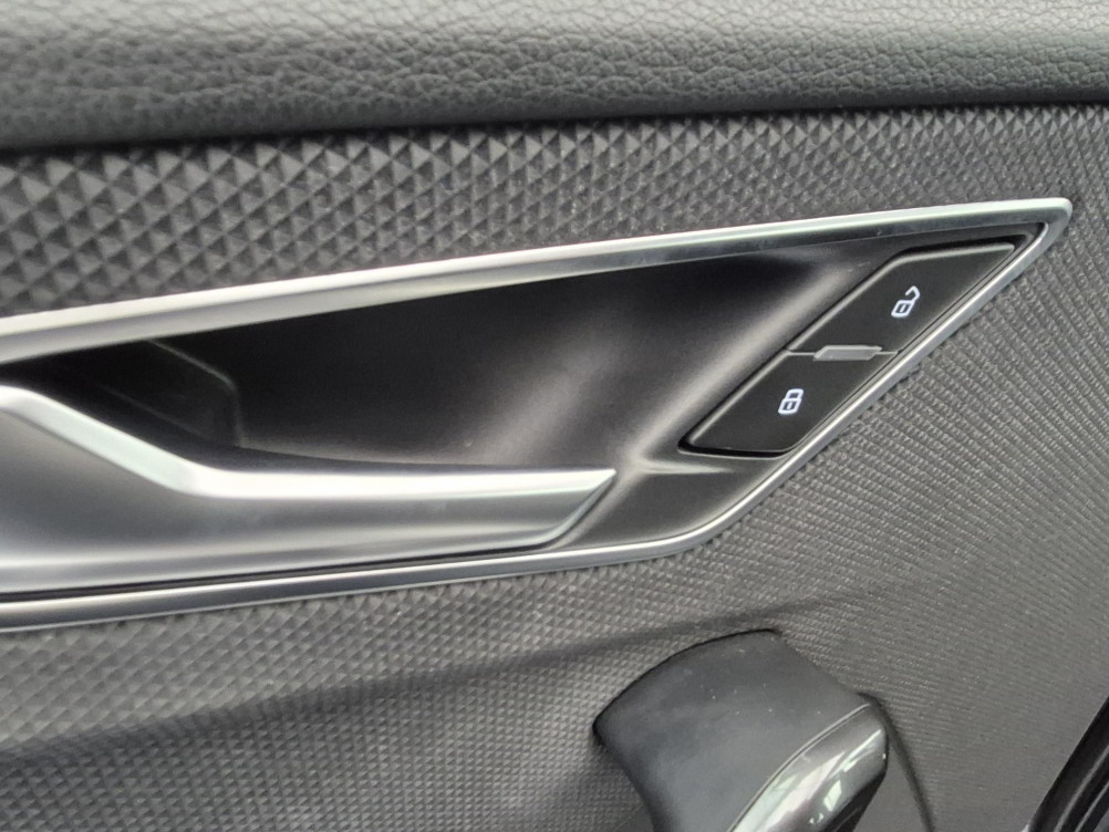 Acheter Audi Q2 Q2 30 TDI 116 S tronic 7 S line 5p occasion dans les concessions du Groupe Faurie