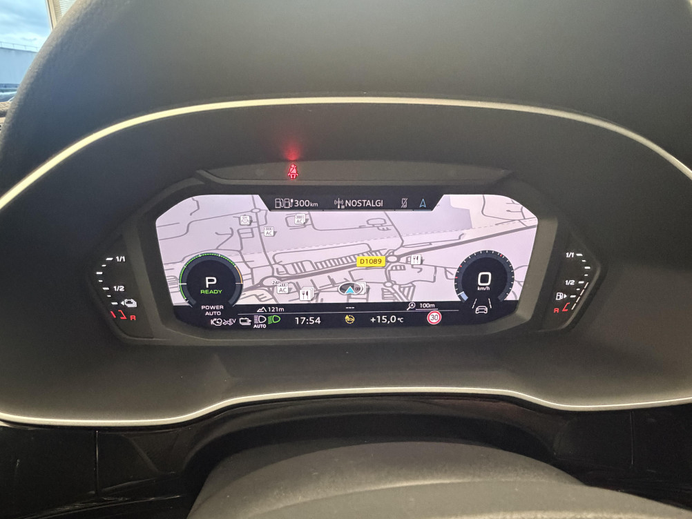 Acheter Audi Q3 Q3 45 TFSIe 245 ch S tronic 6 S line 5p occasion dans les concessions du Groupe Faurie