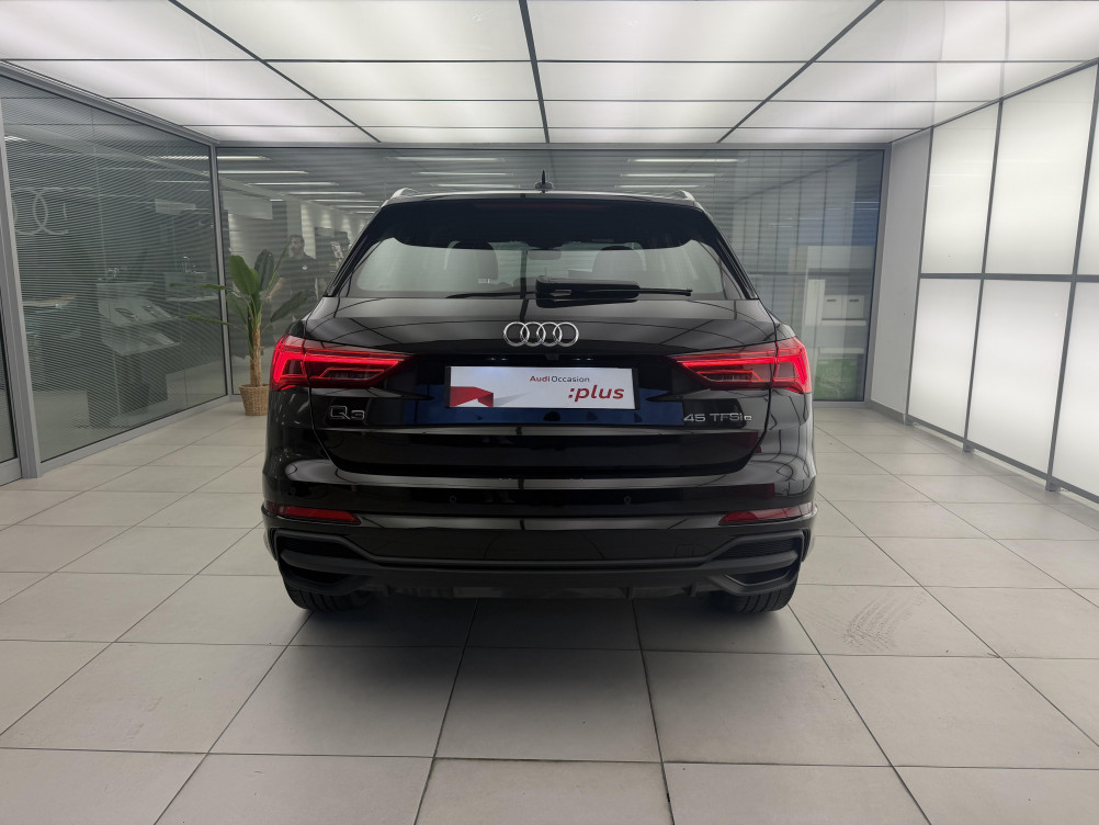 Acheter Audi Q3 Q3 45 TFSIe 245 ch S tronic 6 S line 5p occasion dans les concessions du Groupe Faurie