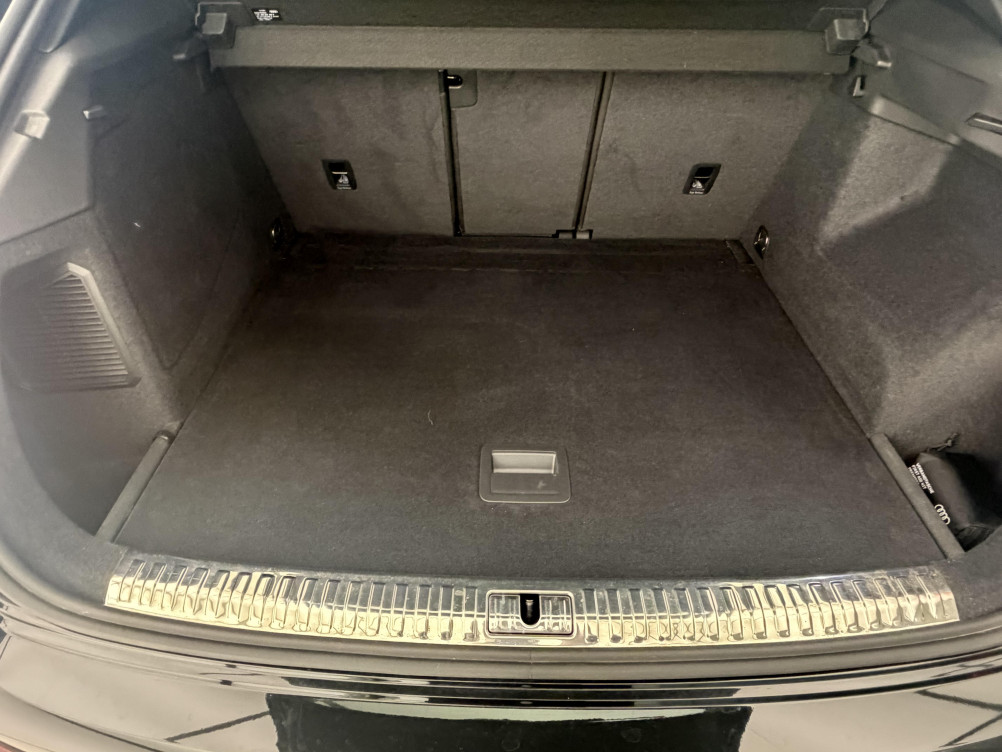 Acheter Audi Q3 Q3 45 TFSIe 245 ch S tronic 6 S line 5p occasion dans les concessions du Groupe Faurie