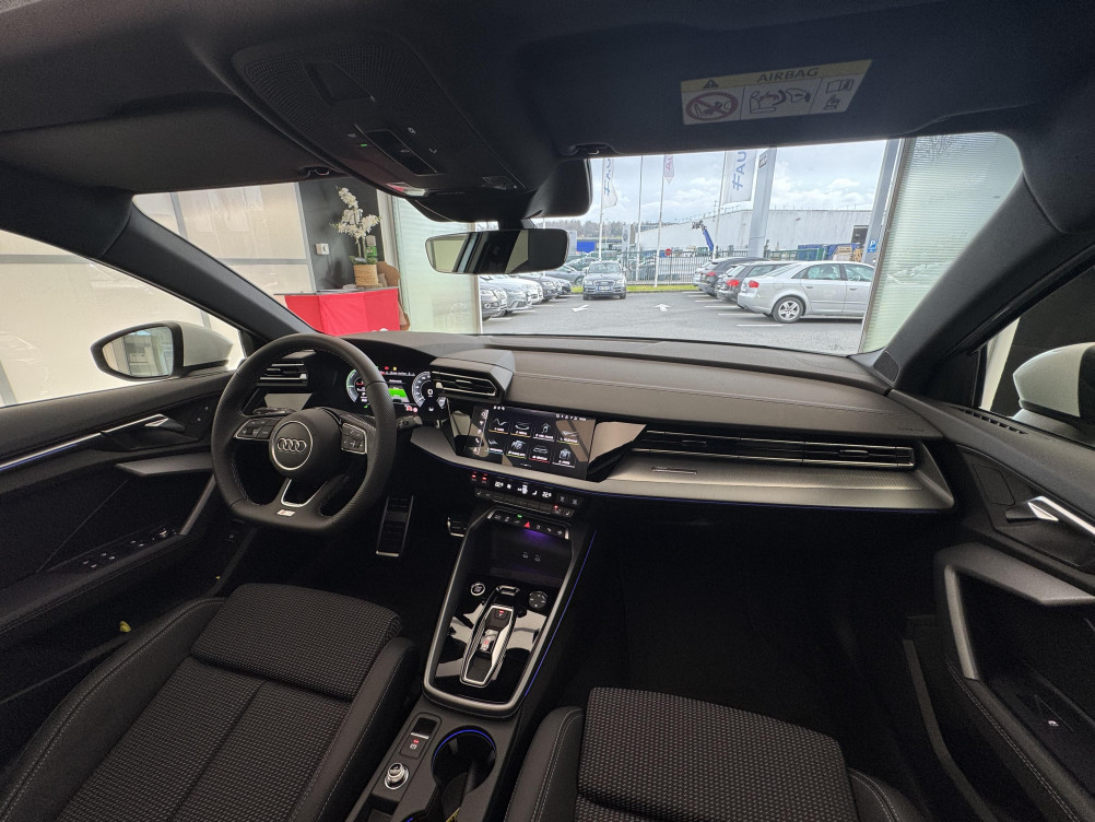 Acheter Audi A3 Sportback A3 Sportback TFSI e Hybride rechargeable 204 S tronic 6 S line 5p neuf dans les concessions du Groupe Faurie
