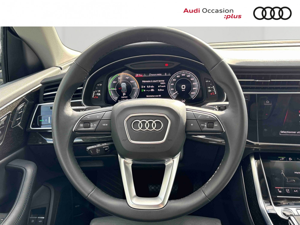 Acheter Audi Q8 Q8 55 TFSI e 381 Tiptronic 8 Quattro Avus Extended 5p occasion dans les concessions du Groupe Faurie