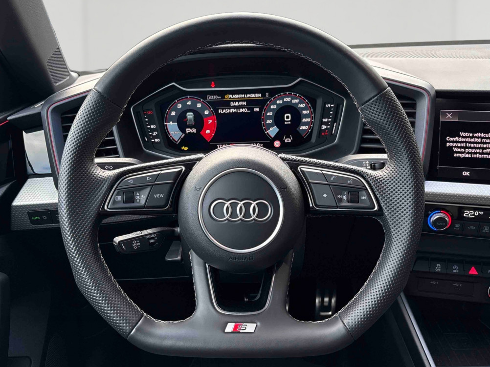 Acheter Audi A1 Sportback A1 Sportback 30 TFSI 116 ch S tronic 7 Black Edition 5p occasion dans les concessions du Groupe Faurie