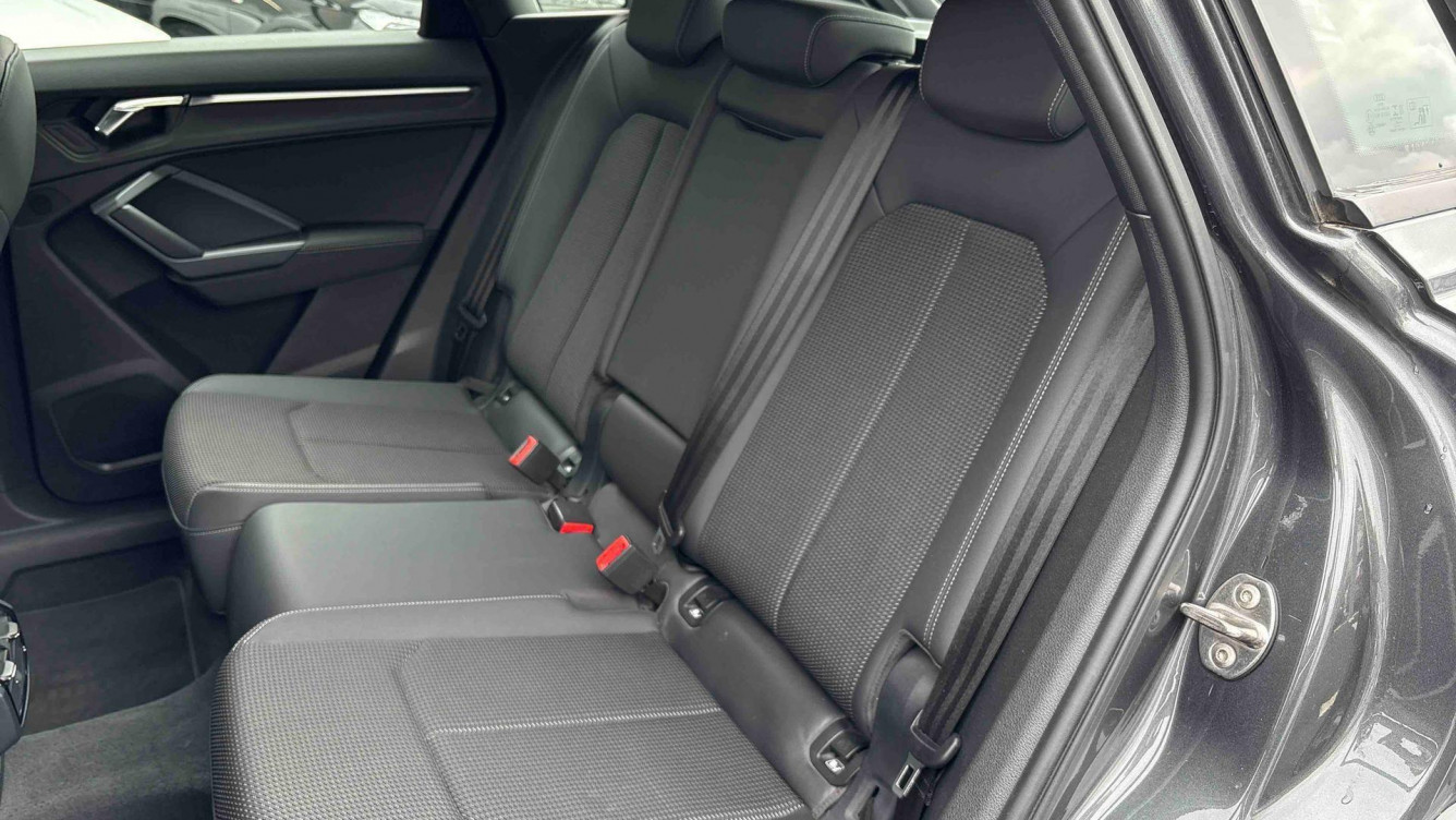 Acheter Audi Q3 Q3 40 TDI 190 ch S tronic 7 Quattro S line 5p occasion dans les concessions du Groupe Faurie