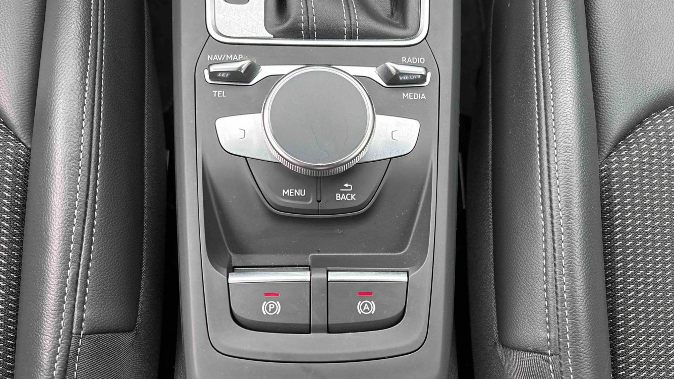 Acheter Audi Q2 Q2 30 TDI 116 S tronic 7 S line 5p occasion dans les concessions du Groupe Faurie