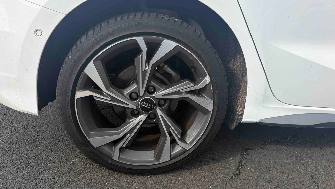 Acheter Audi A3 Sportback A3 Sportback 30 TDI 116 S tronic 7 S Line 5p occasion dans les concessions du Groupe Faurie