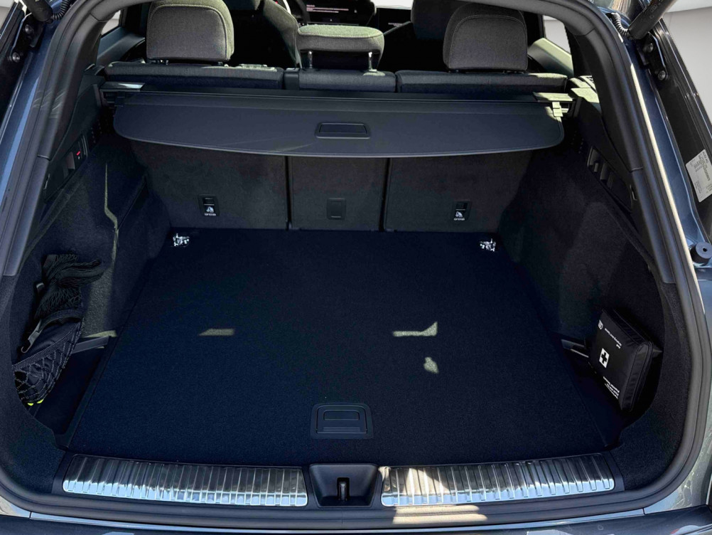 Acheter Audi Q5 Q5 TFSI 204 ch Hybride S tronic 7 S line 5p neuf dans les concessions du Groupe Faurie