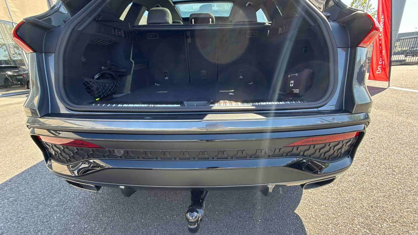 Acheter Audi Q5 Q5 TFSI 204 ch Hybride S tronic 7 S line 5p neuf dans les concessions du Groupe Faurie