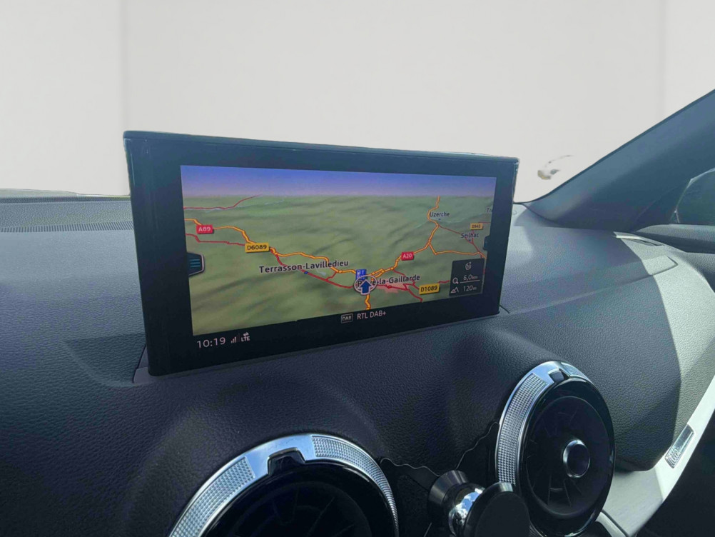 Acheter Audi Q2 Q2 35 TDI 150 S tronic 7 S line 5p occasion dans les concessions du Groupe Faurie