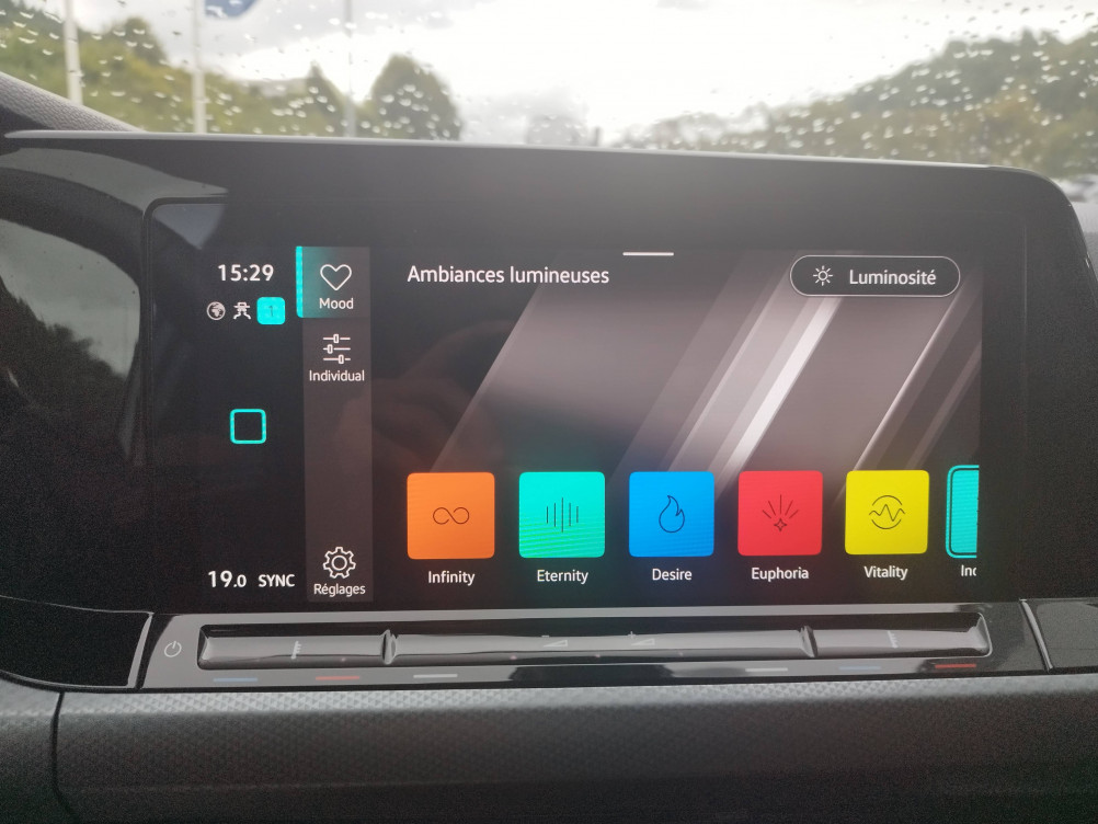 Acheter Volkswagen Golf Golf 2.0 TDI SCR 115 BVM6 Active 5p occasion dans les concessions du Groupe Faurie