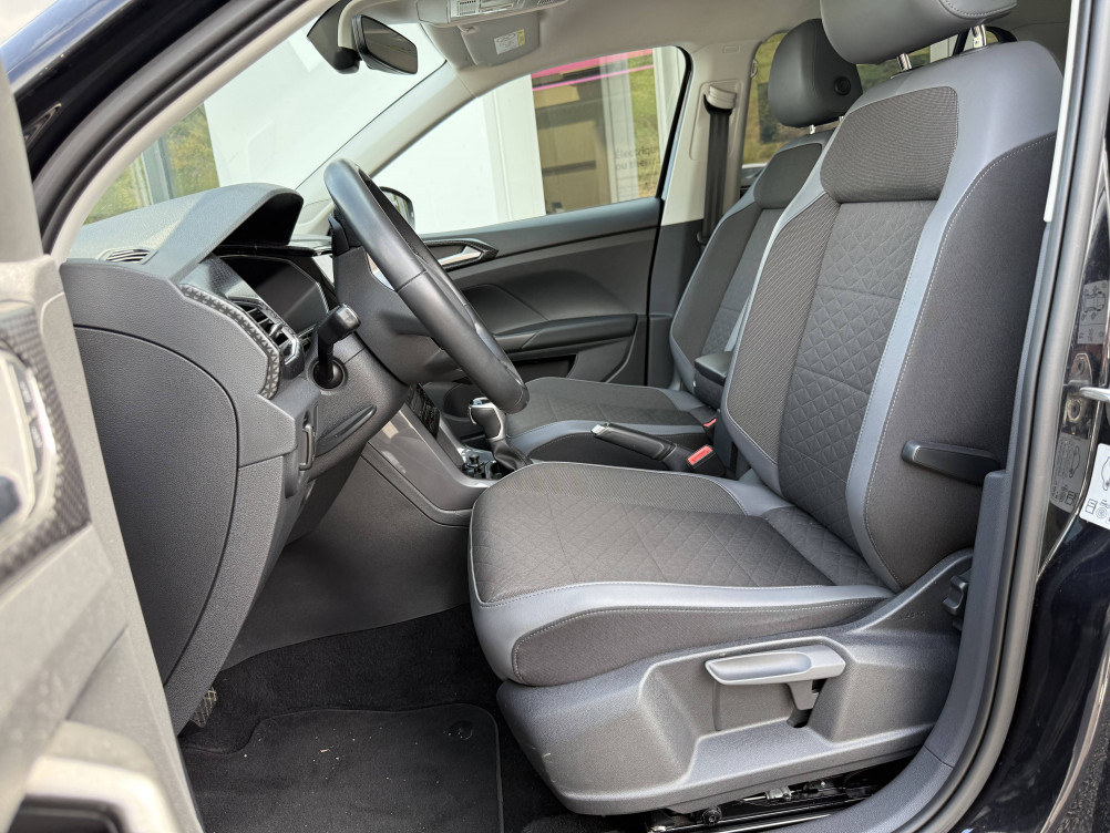 Acheter Volkswagen T-Cross T-Cross 1.0 TSI 110 Start/Stop DSG7 R-Line 5p occasion dans les concessions du Groupe Faurie