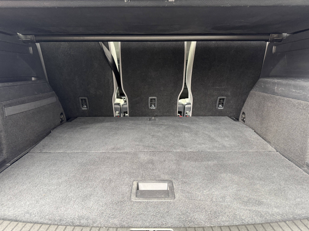 Acheter Volkswagen Touran Touran 1.4 TSI 150 BMT DSG7 5pl R-Line 5p occasion dans les concessions du Groupe Faurie