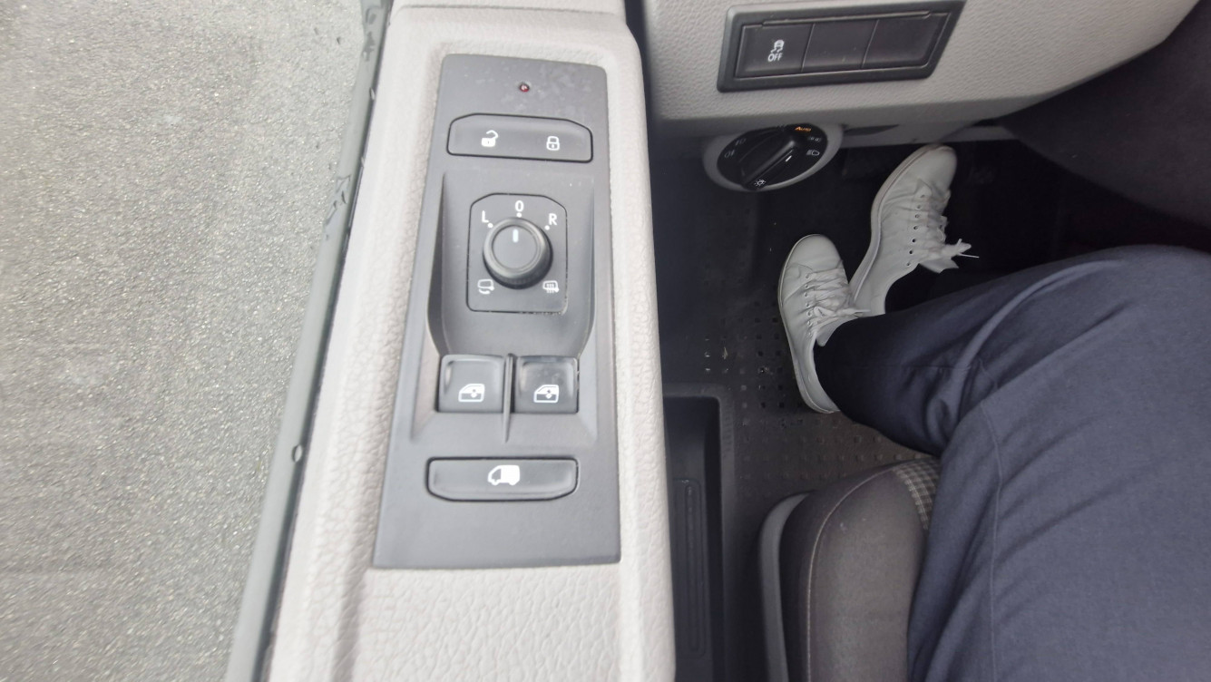 Acheter Volkswagen Transporter Fourgon T6 TRANSPORTER 6.1 VAN L1H1 2.0 TDI 198 DSG7 BUSINESS LINE PLUS 4p occasion dans les concessions du Groupe Faurie