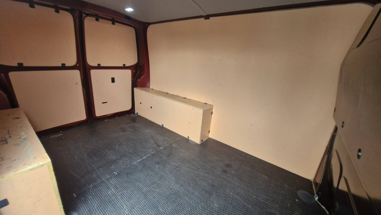 Acheter Volkswagen Transporter Fourgon T6 TRANSPORTER 6.1 VAN L1H1 2.0 TDI 198 DSG7 BUSINESS LINE PLUS 4p occasion dans les concessions du Groupe Faurie