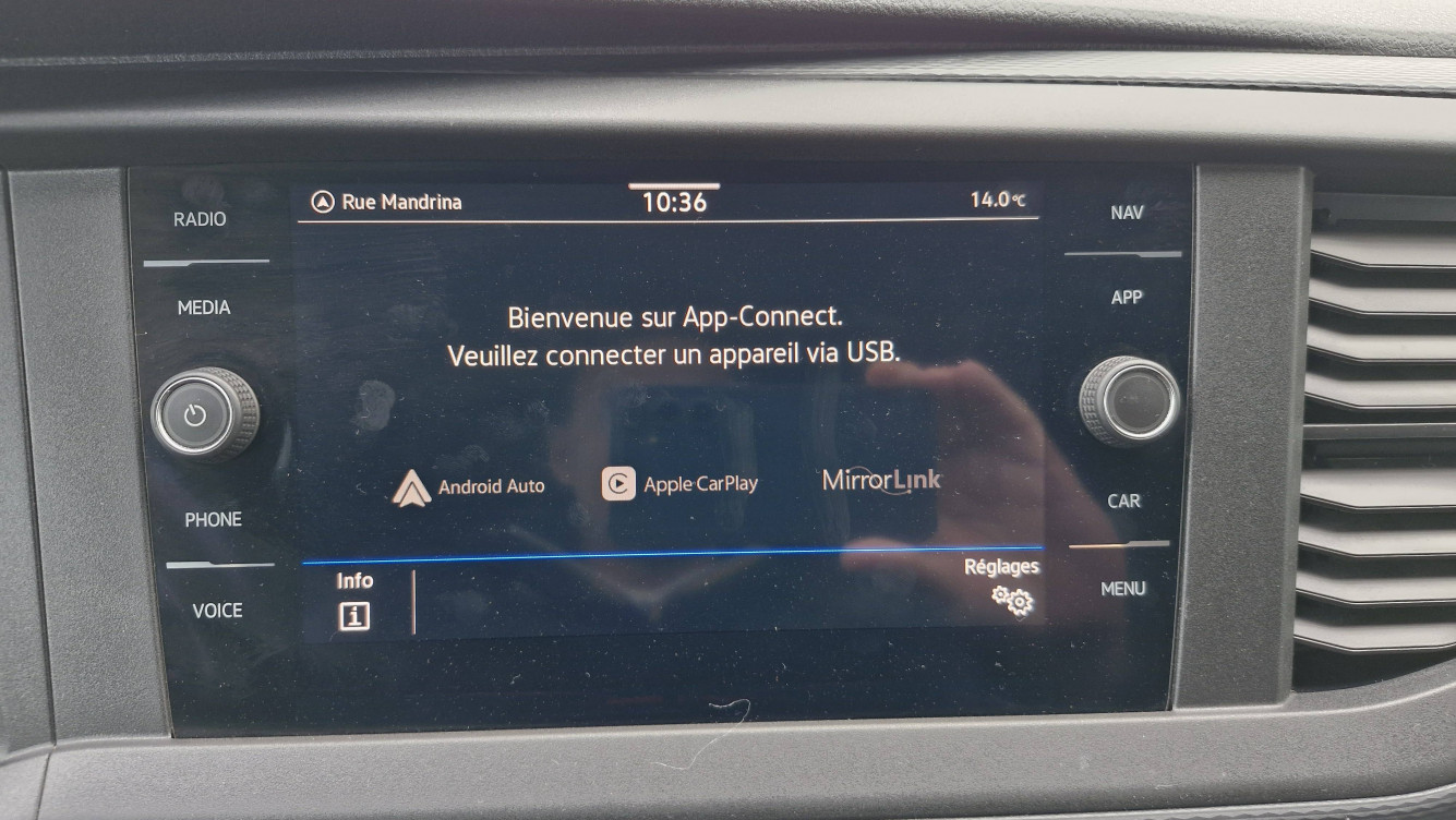 Acheter Volkswagen Transporter Fourgon T6 TRANSPORTER 6.1 VAN L1H1 2.0 TDI 198 DSG7 BUSINESS LINE PLUS 4p occasion dans les concessions du Groupe Faurie
