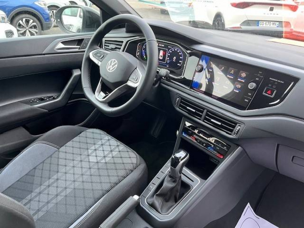 Acheter Volkswagen Taigo Taigo 1.0 TSI 110 DSG7 R-Line 5p neuf dans les concessions du Groupe Faurie