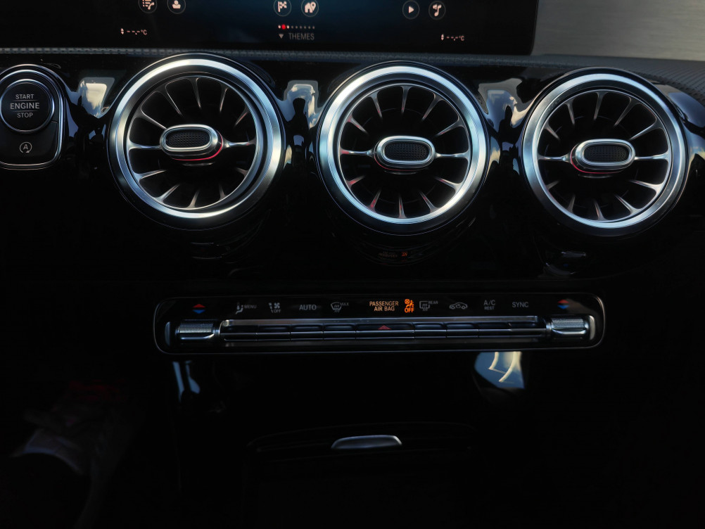 Acheter Mercedes CLA CLA Shooting Brake 220 d 8G-DCT AMG Line 5p occasion dans les concessions du Groupe Faurie
