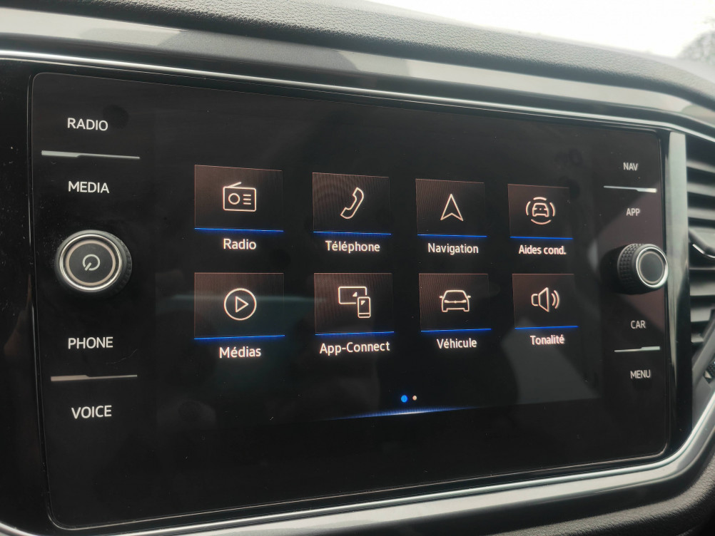 Acheter Volkswagen T-Roc T-Roc 1.5 TSI 150 EVO Start/Stop BVM6 Carat 5p occasion dans les concessions du Groupe Faurie