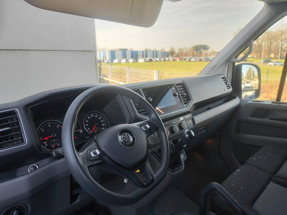 Acheter Volkswagen Crafter CRAFTER VAN 30 L3H3 2.0 TDI 140 CH BUSINESS LINE 4p occasion dans les concessions du Groupe Faurie
