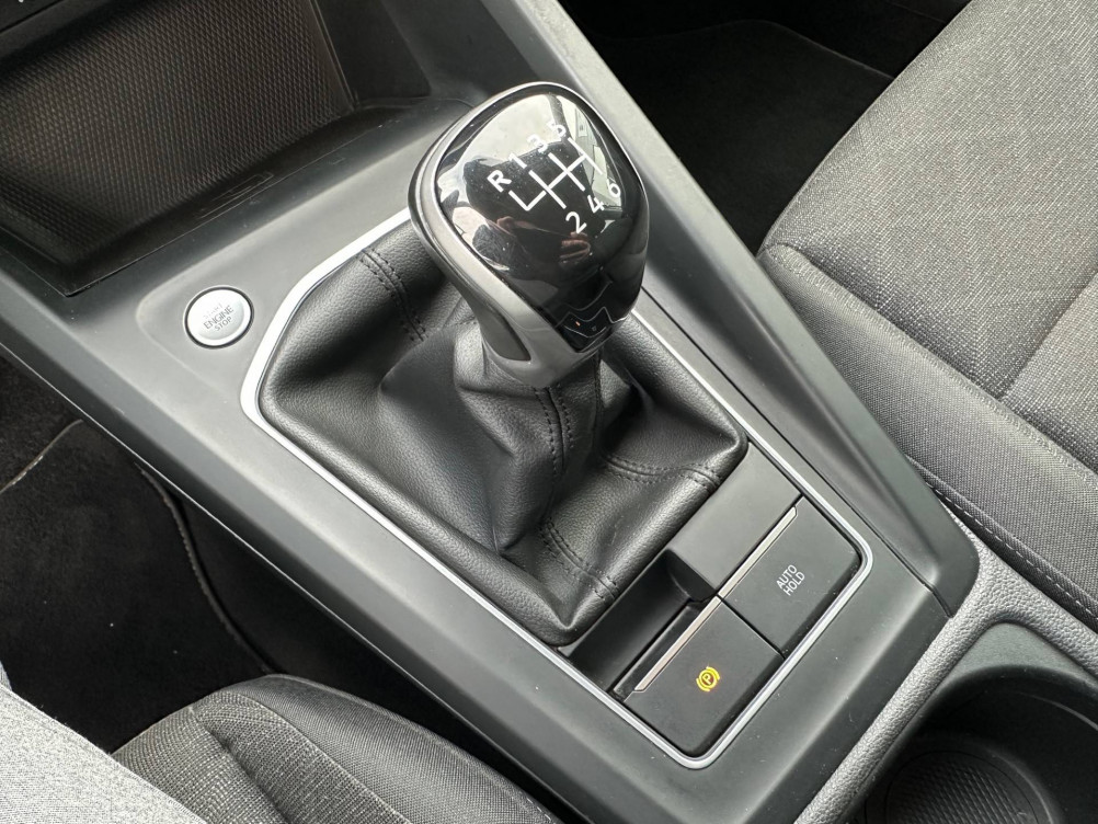 Acheter Volkswagen Golf Golf 2.0 TDI SCR 115 BVM6 Life Business 1st 5p occasion dans les concessions du Groupe Faurie