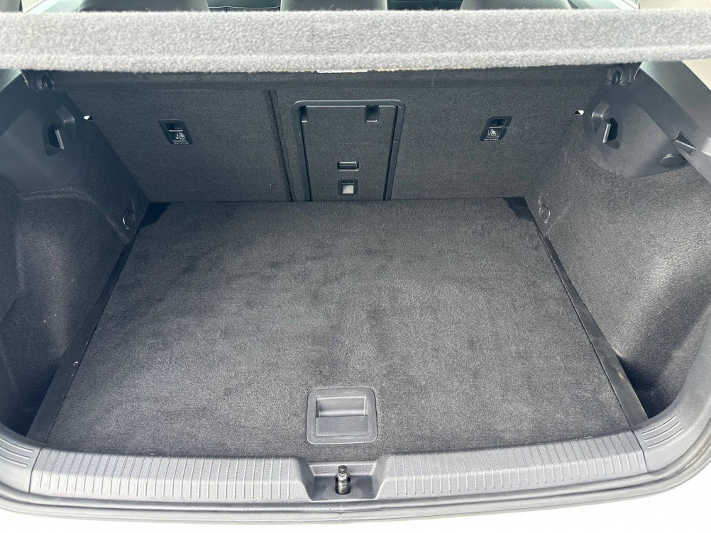 Acheter Volkswagen Golf Golf 2.0 TDI SCR 115 BVM6 Life Business 1st 5p occasion dans les concessions du Groupe Faurie