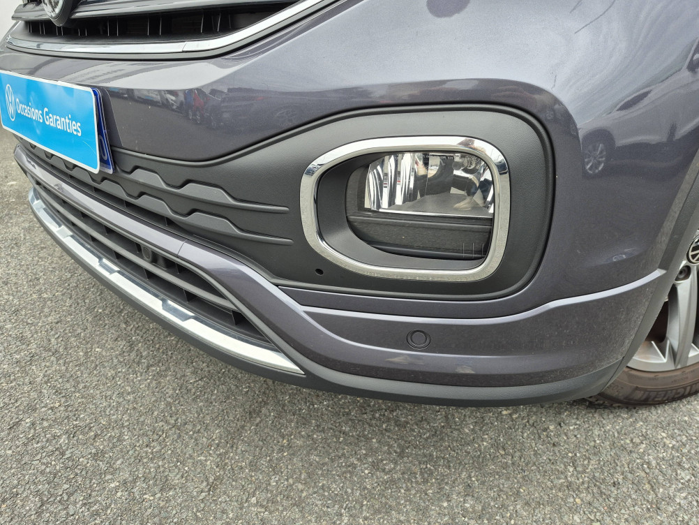 Acheter Volkswagen T-Cross T-Cross 1.0 TSI 110 Start/Stop BVM6 R-Line Tech 5p occasion dans les concessions du Groupe Faurie