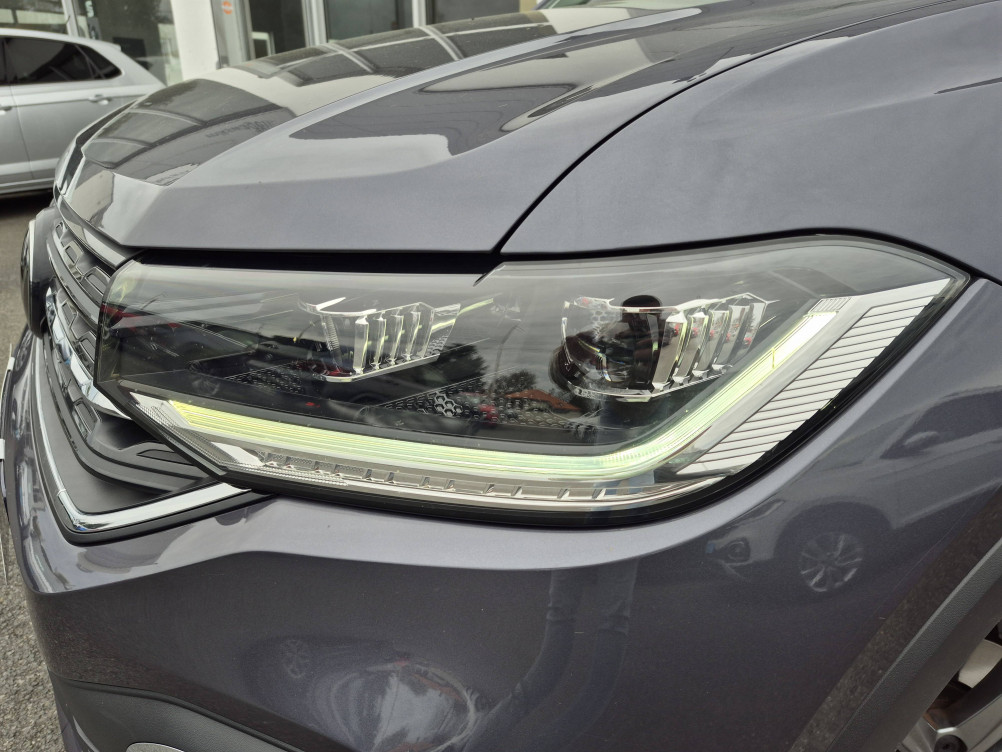 Acheter Volkswagen T-Cross T-Cross 1.0 TSI 110 Start/Stop BVM6 R-Line Tech 5p occasion dans les concessions du Groupe Faurie