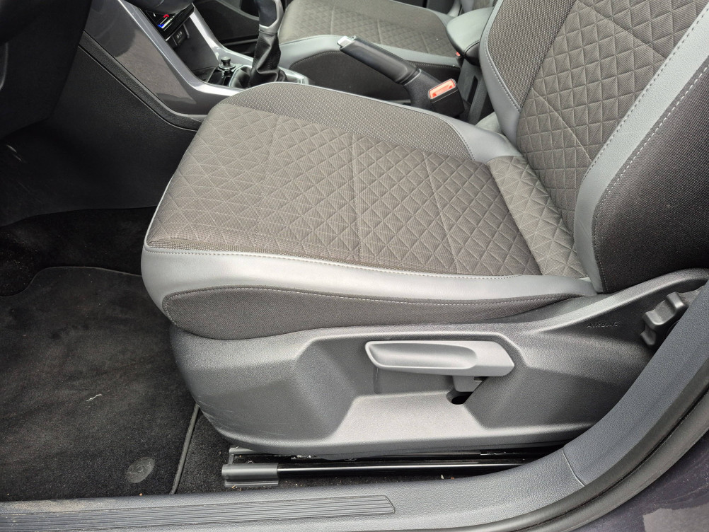 Acheter Volkswagen T-Cross T-Cross 1.0 TSI 110 Start/Stop BVM6 R-Line Tech 5p occasion dans les concessions du Groupe Faurie