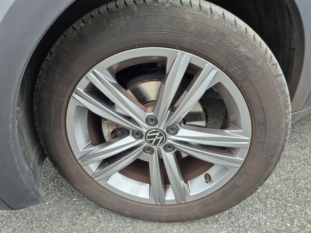 Acheter Volkswagen T-Cross T-Cross 1.0 TSI 110 Start/Stop BVM6 R-Line Tech 5p occasion dans les concessions du Groupe Faurie