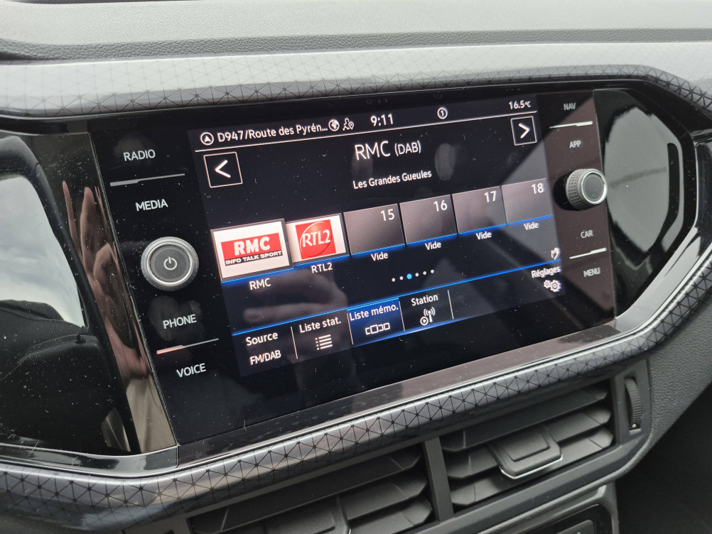 Acheter Volkswagen T-Cross T-Cross 1.0 TSI 110 Start/Stop BVM6 R-Line Tech 5p occasion dans les concessions du Groupe Faurie