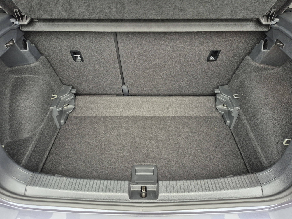 Acheter Volkswagen T-Cross T-Cross 1.0 TSI 110 Start/Stop BVM6 R-Line Tech 5p occasion dans les concessions du Groupe Faurie