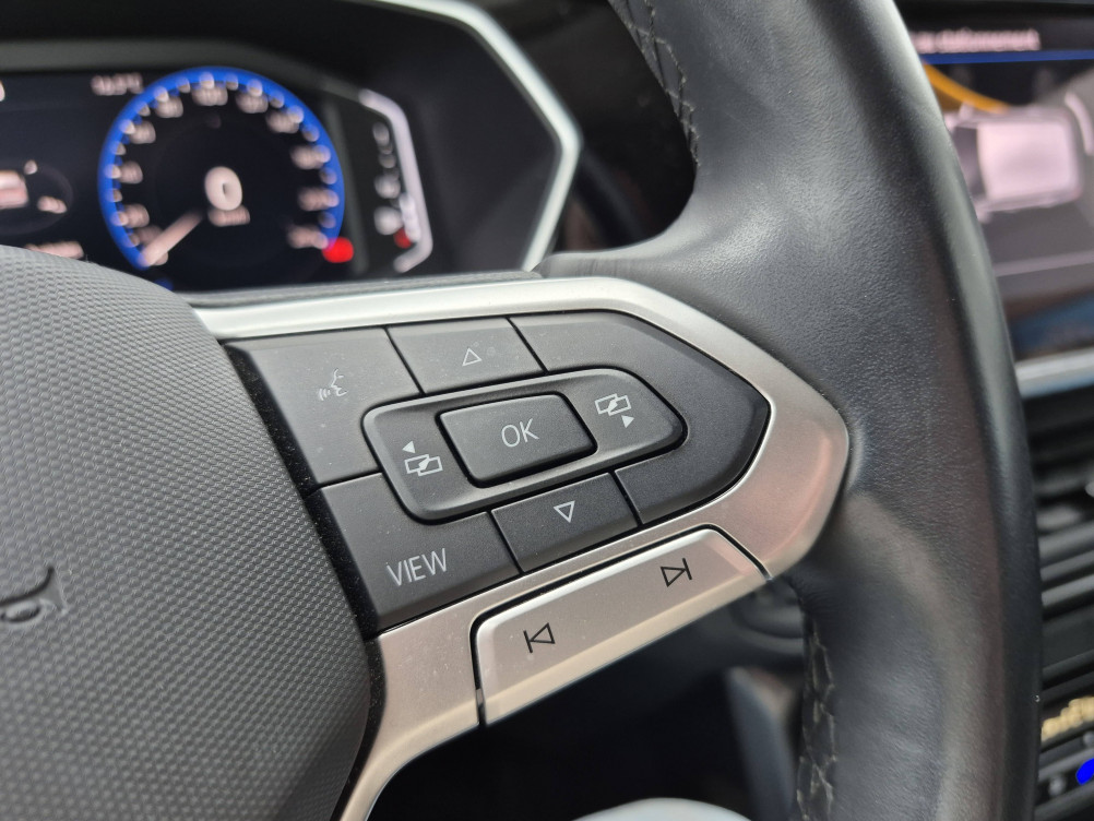 Acheter Volkswagen T-Cross T-Cross 1.0 TSI 110 Start/Stop BVM6 R-Line Tech 5p occasion dans les concessions du Groupe Faurie