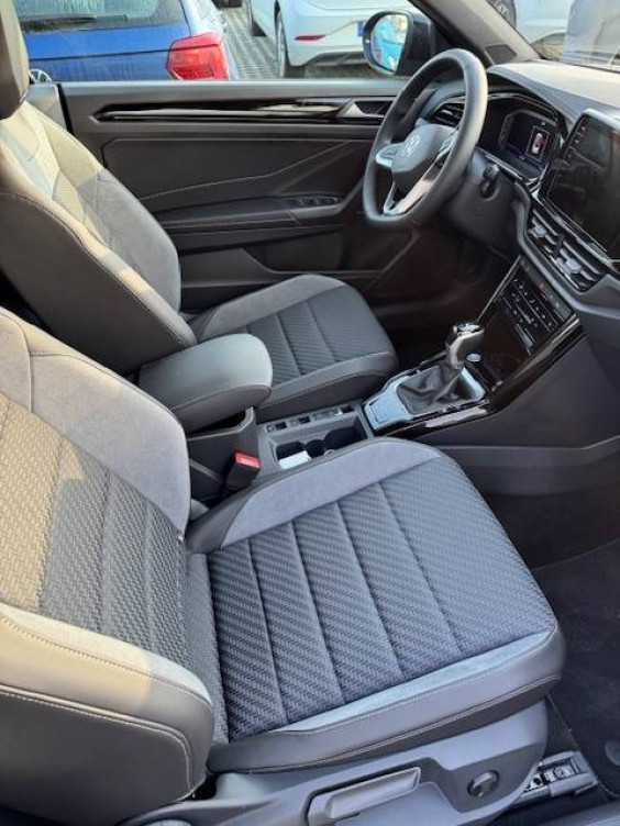 Acheter Volkswagen T-Roc T-Roc Cabriolet 1.5 TSI EVO2 150 Start/Stop DSG7 R-Line 2p neuf dans les concessions du Groupe Faurie