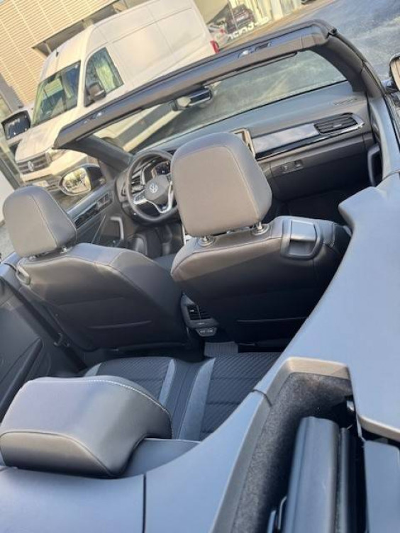 Acheter Volkswagen T-Roc T-Roc Cabriolet 1.5 TSI EVO2 150 Start/Stop DSG7 R-Line 2p neuf dans les concessions du Groupe Faurie