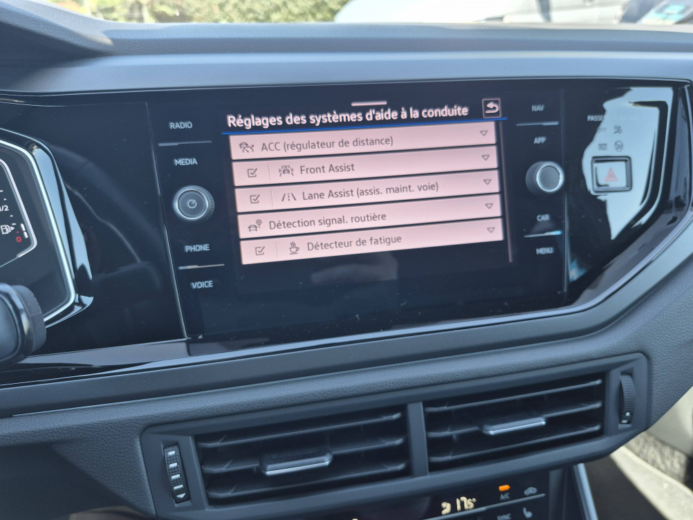 Acheter Volkswagen Taigo Taigo 1.0 TSI 110 DSG7 R-Line 5p occasion dans les concessions du Groupe Faurie