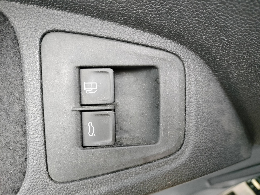 Acheter Volkswagen Tiguan Tiguan 1.4 eHybrid 245ch DSG6 R-Line 5p occasion dans les concessions du Groupe Faurie