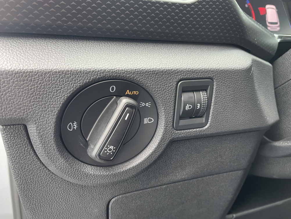 Acheter Volkswagen T-Cross T-Cross 1.0 TSI 110 Start/Stop DSG7 Life Tech 5p occasion dans les concessions du Groupe Faurie