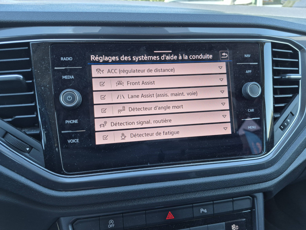 Acheter Volkswagen T-Roc T-Roc 1.5 TSI 150 EVO Start/Stop DSG7 Carat 5p occasion dans les concessions du Groupe Faurie