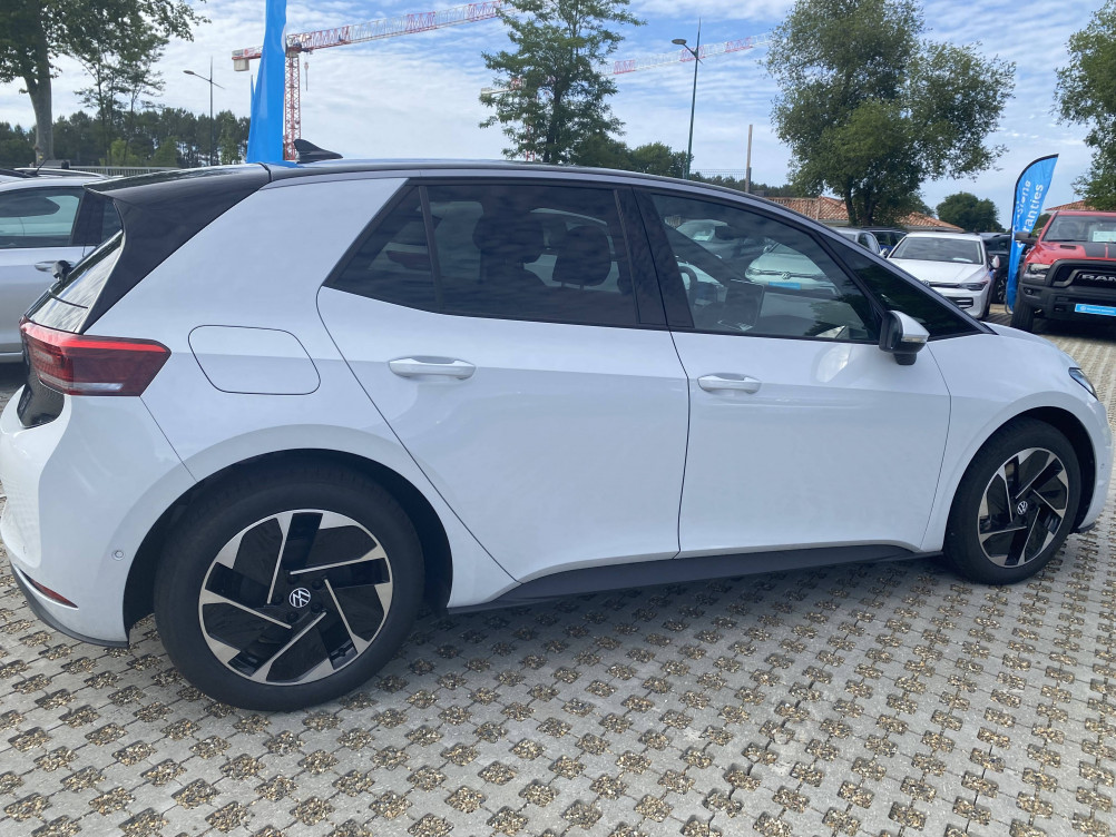Acheter Volkswagen ID.3 ID.3 204 ch Pro Life Max 5p neuf dans les concessions du Groupe Faurie