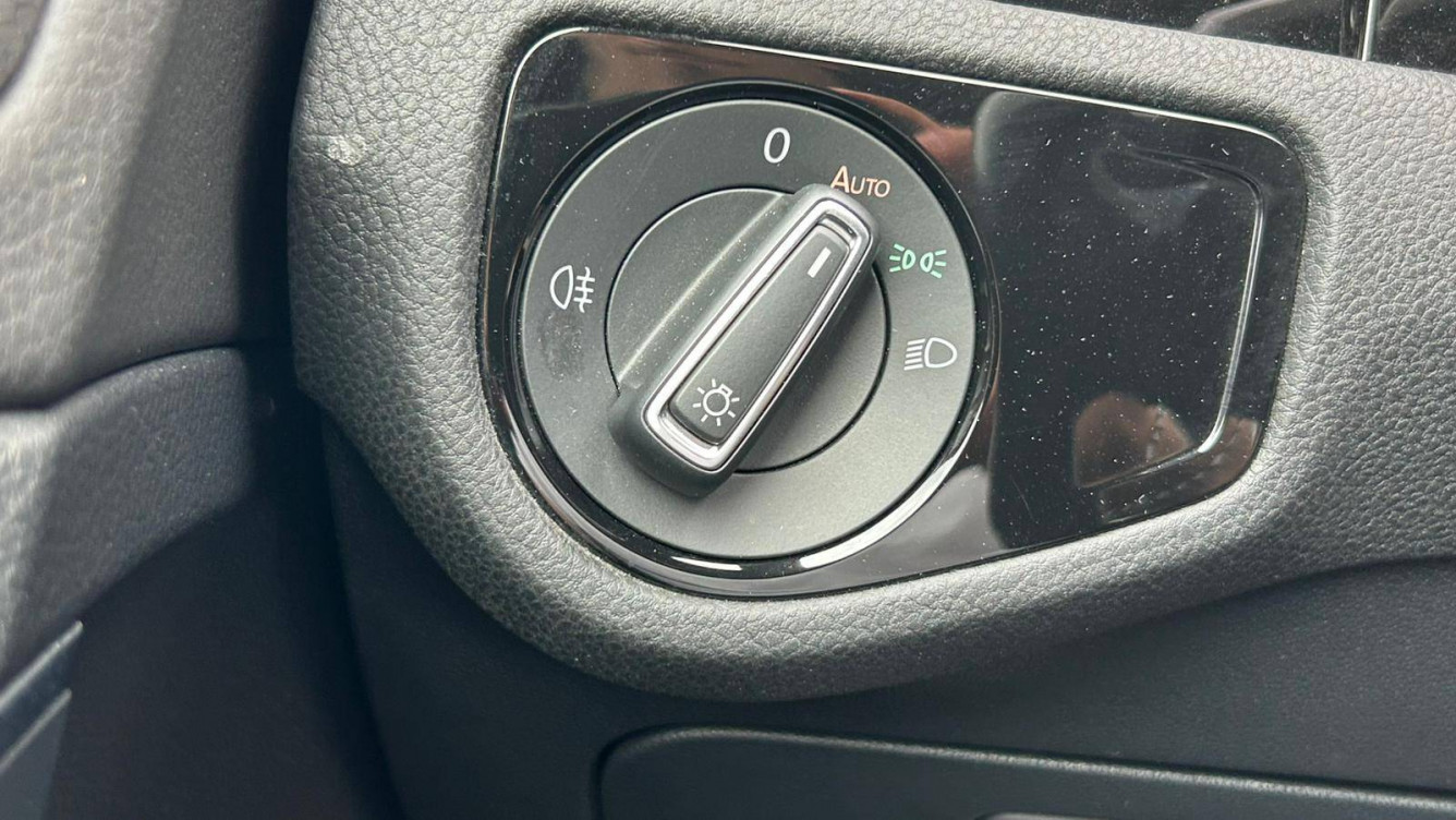 Acheter Volkswagen Golf Golf Hybride Rechargeable 1.4 TSI 204 DSG6 GTE 5p occasion dans les concessions du Groupe Faurie