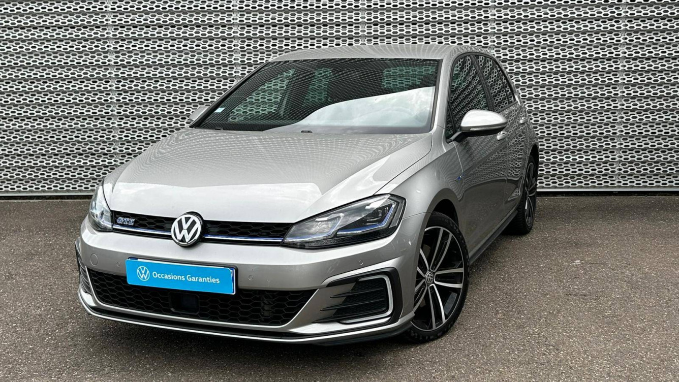 Acheter Volkswagen Golf Golf Hybride Rechargeable 1.4 TSI 204 DSG6 GTE 5p occasion dans les concessions du Groupe Faurie