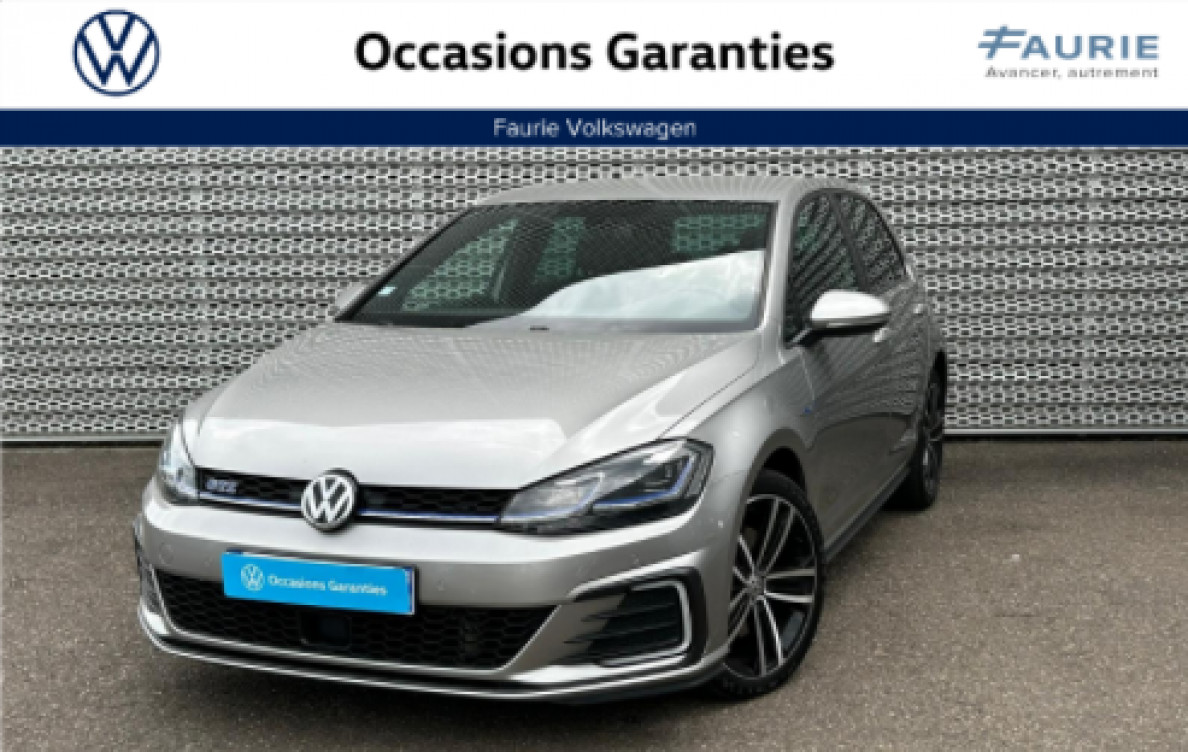 Acheter Volkswagen Golf Golf Hybride Rechargeable 1.4 TSI 204 DSG6 GTE 5p occasion dans les concessions du Groupe Faurie