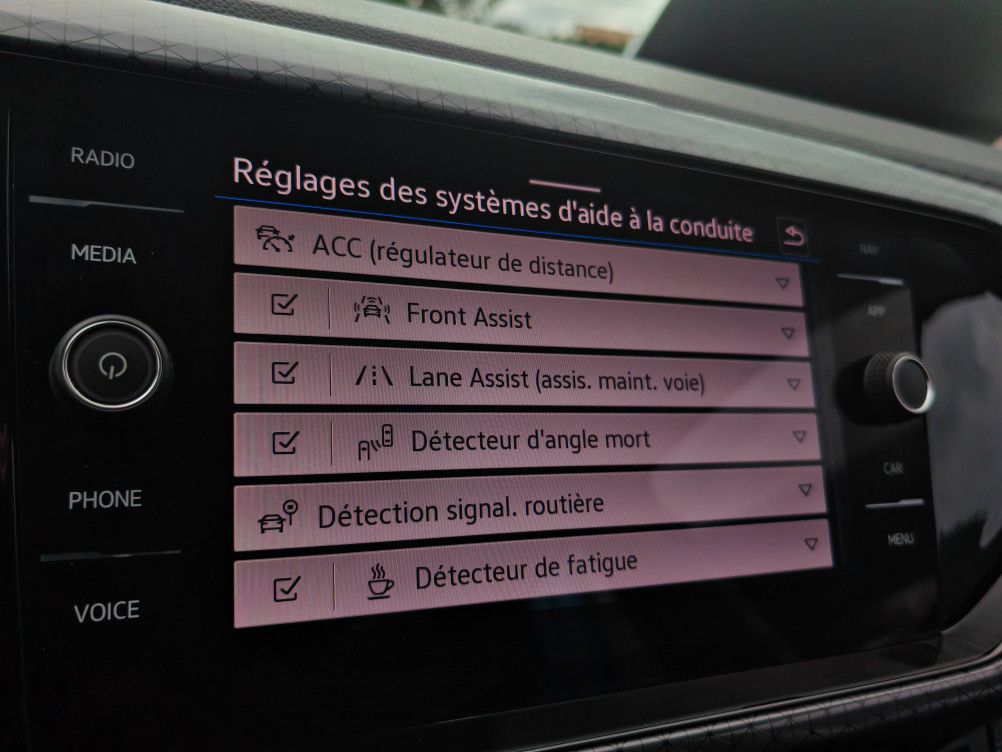 Acheter Volkswagen T-Cross T-Cross 1.0 TSI 110 Start/Stop BVM6 Style 5p occasion dans les concessions du Groupe Faurie
