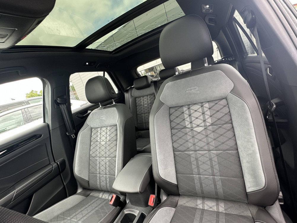 Acheter Volkswagen T-Roc T-Roc 1.5 TSI EVO2 150 Start/Stop DSG7 R-Line Edition 5p neuf dans les concessions du Groupe Faurie