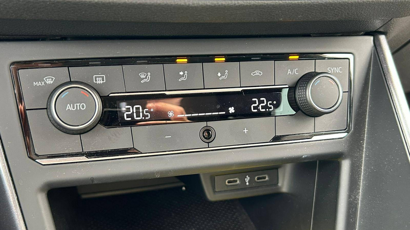 Acheter Volkswagen Polo Polo 1.0 TSI 95 S&S BVM5 R-Line 5p occasion dans les concessions du Groupe Faurie