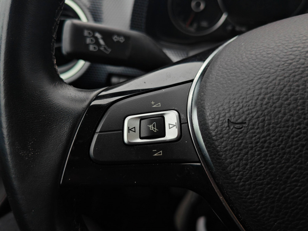 Acheter Volkswagen Up Up 1.0 60 BlueMotion Technology BVM5 Lounge 5p occasion dans les concessions du Groupe Faurie