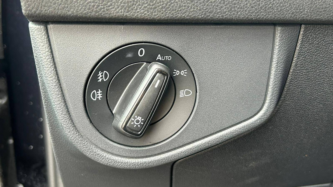 Acheter Volkswagen Polo Polo 1.0 TSI 95 S&S BVM5 R-Line 5p occasion dans les concessions du Groupe Faurie