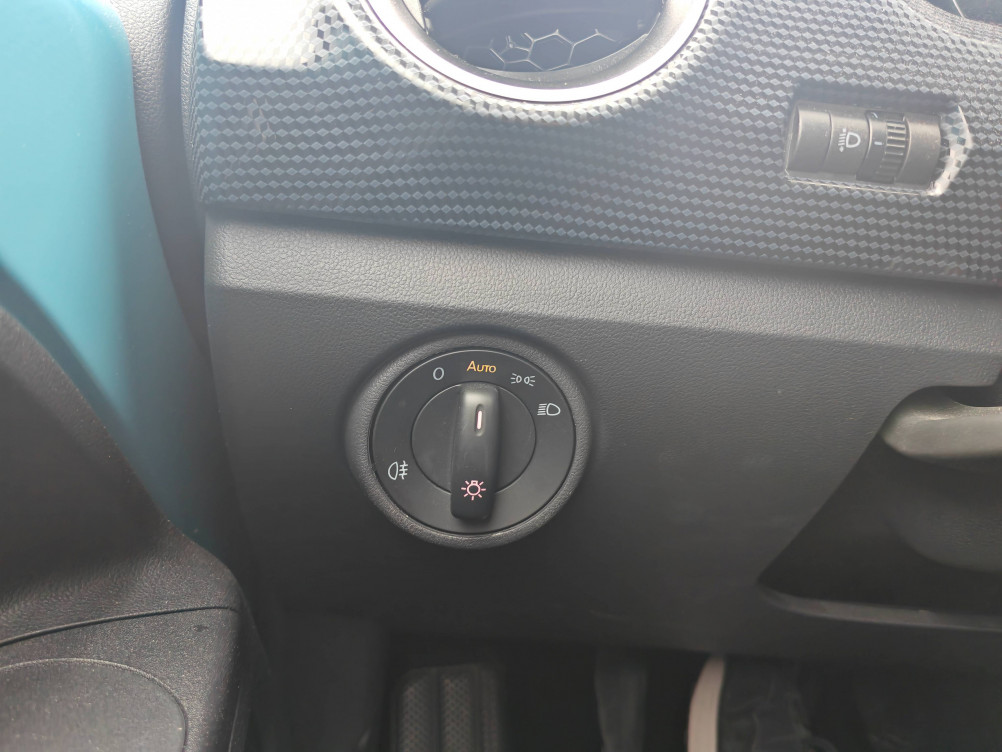 Acheter Volkswagen Up Up 1.0 60 BlueMotion Technology BVM5 Lounge 5p occasion dans les concessions du Groupe Faurie