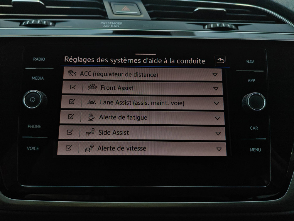 Acheter Volkswagen Touran Touran 2.0 TDI 122 BVM6 7pl Life Plus 5p occasion dans les concessions du Groupe Faurie